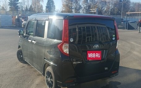 Toyota Roomy I, 2018 год, 900 000 рублей, 5 фотография