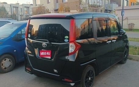 Toyota Roomy I, 2018 год, 900 000 рублей, 3 фотография