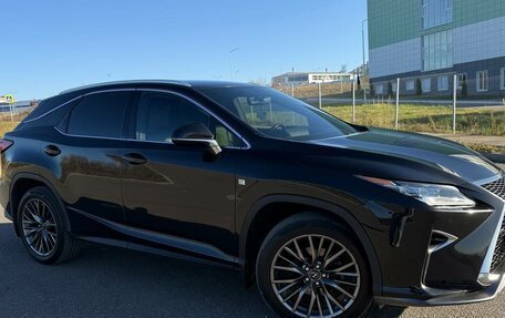 Lexus RX IV рестайлинг, 2019 год, 3 800 000 рублей, 4 фотография