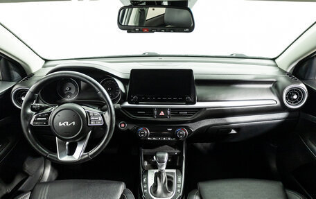 KIA K3, 2022 год, 2 350 000 рублей, 13 фотография