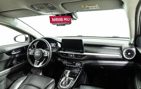 KIA K3, 2022 год, 2 350 000 рублей, 9 фотография