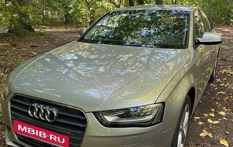 Audi A4, 2014 год, 1 320 000 рублей, 10 фотография