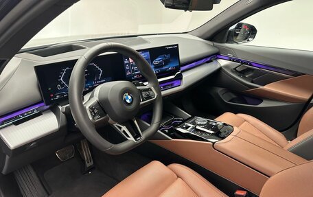 BMW 5 серия, 2024 год, 7 950 000 рублей, 8 фотография