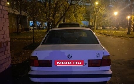 BMW 5 серия, 1991 год, 410 000 рублей, 12 фотография