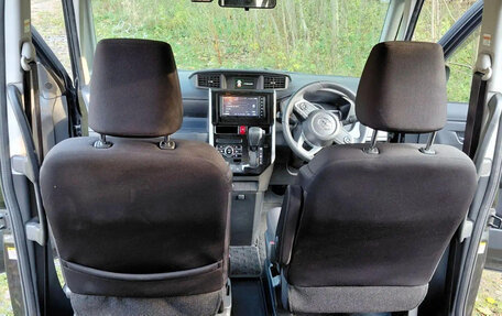 Toyota Roomy I, 2021 год, 1 355 000 рублей, 10 фотография