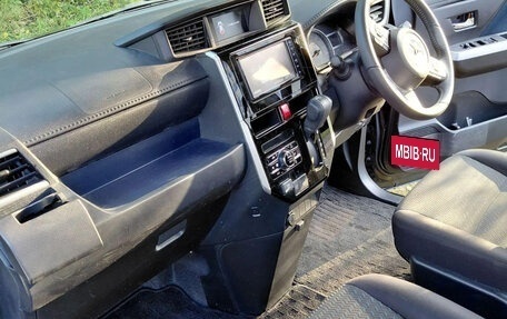 Toyota Roomy I, 2021 год, 1 355 000 рублей, 9 фотография