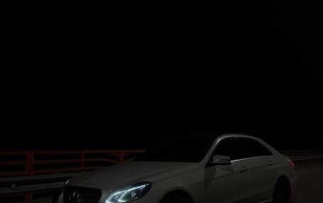 Mercedes-Benz E-Класс, 2013 год, 1 800 000 рублей, 10 фотография