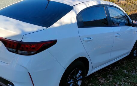 KIA Rio IV, 2021 год, 1 390 000 рублей, 5 фотография