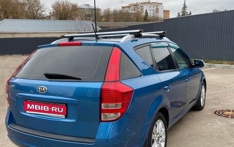 KIA cee'd I рестайлинг, 2010 год, 650 000 рублей, 5 фотография
