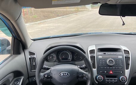 KIA cee'd I рестайлинг, 2010 год, 650 000 рублей, 13 фотография