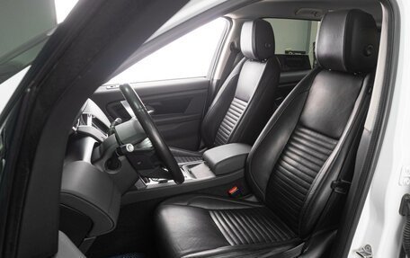Land Rover Discovery Sport I рестайлинг, 2019 год, 2 989 000 рублей, 10 фотография