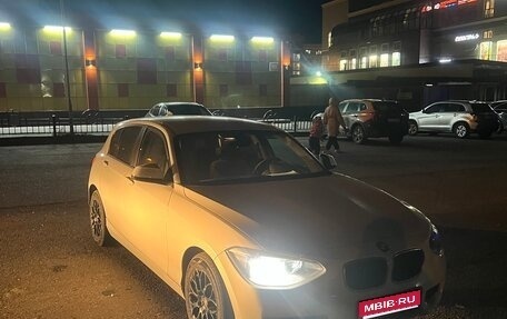 BMW 1 серия, 2012 год, 750 000 рублей, 1 фотография