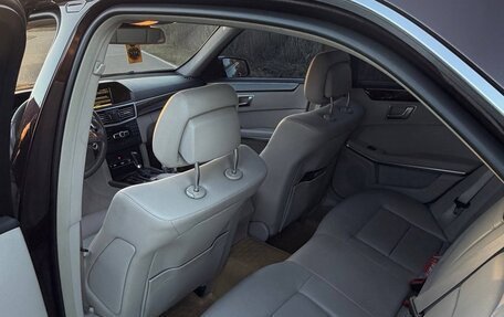 Mercedes-Benz E-Класс, 2011 год, 1 150 000 рублей, 6 фотография