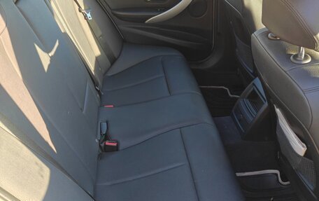 BMW 3 серия, 2013 год, 1 890 000 рублей, 10 фотография