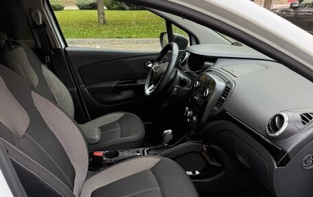 Renault Kaptur I рестайлинг, 2021 год, 1 700 000 рублей, 5 фотография