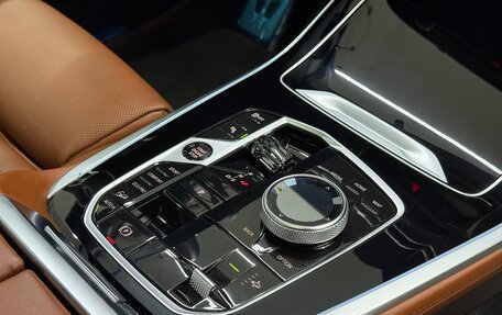 BMW X7, 2023 год, 15 490 000 рублей, 18 фотография