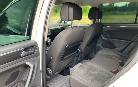 Volkswagen Tiguan II, 2017 год, 2 650 000 рублей, 4 фотография