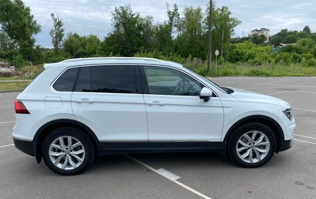 Volkswagen Tiguan II, 2017 год, 2 650 000 рублей, 15 фотография