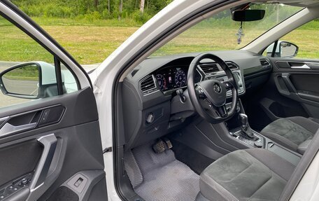 Volkswagen Tiguan II, 2017 год, 2 650 000 рублей, 11 фотография