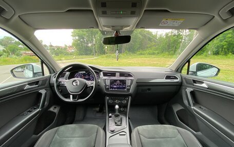 Volkswagen Tiguan II, 2017 год, 2 650 000 рублей, 6 фотография