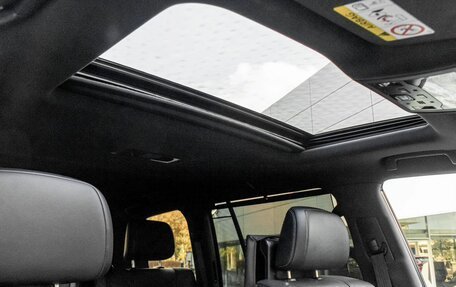 Lexus LX III, 2019 год, 6 550 000 рублей, 28 фотография