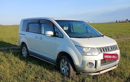 Mitsubishi Delica D:5 I, 2012 год, 1 100 000 рублей, 2 фотография