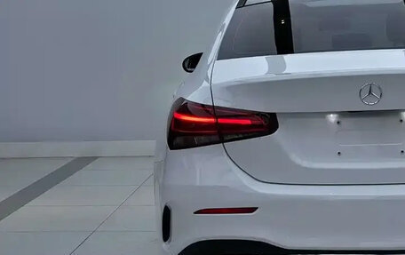 Mercedes-Benz A-Класс, 2022 год, 1 744 000 рублей, 10 фотография