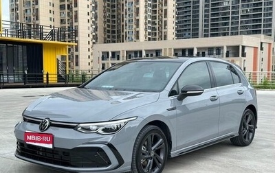 Volkswagen Golf VIII, 2023 год, 1 690 000 рублей, 1 фотография