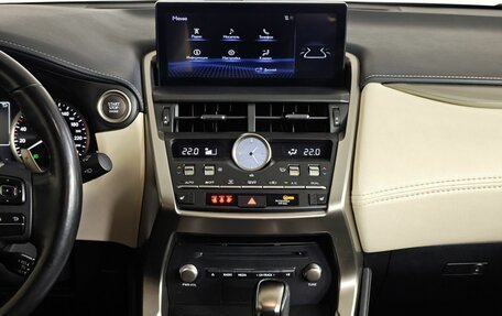 Lexus NX I, 2019 год, 3 250 000 рублей, 15 фотография