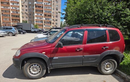 Chevrolet Niva I рестайлинг, 2009 год, 200 000 рублей, 8 фотография
