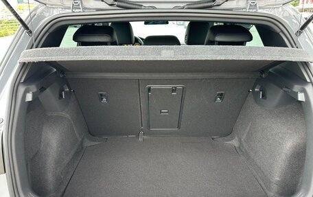 Volkswagen Golf VIII, 2023 год, 1 690 000 рублей, 21 фотография