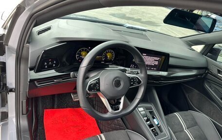 Volkswagen Golf VIII, 2023 год, 1 690 000 рублей, 15 фотография