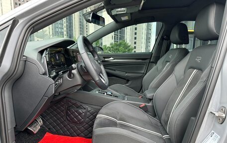 Volkswagen Golf VIII, 2023 год, 1 690 000 рублей, 9 фотография