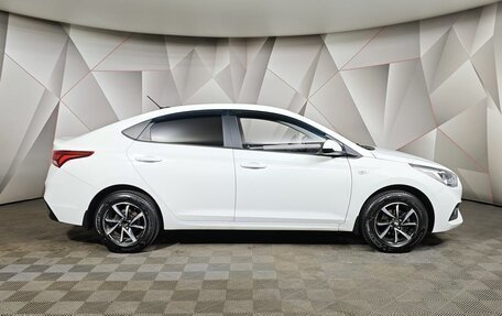 Hyundai Solaris II рестайлинг, 2018 год, 1 035 000 рублей, 6 фотография