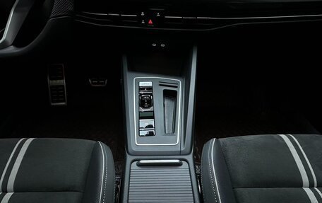 Volkswagen Golf VIII, 2022 год, 1 680 000 рублей, 14 фотография