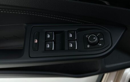 Volkswagen Golf VIII, 2022 год, 1 680 000 рублей, 19 фотография