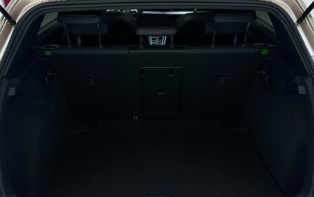 Volkswagen Golf VIII, 2022 год, 1 680 000 рублей, 20 фотография