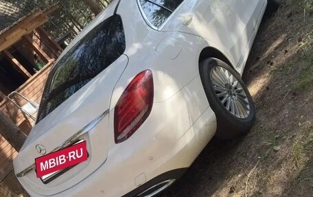 Mercedes-Benz C-Класс, 2018 год, 2 200 000 рублей, 2 фотография