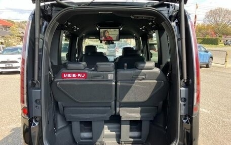Honda Stepwgn, 2023 год, 2 310 700 рублей, 9 фотография