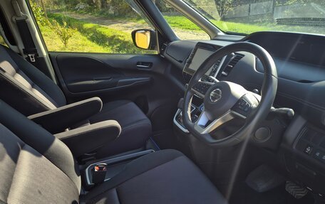 Nissan Serena IV, 2018 год, 2 290 000 рублей, 11 фотография