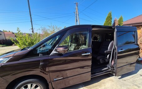Nissan Serena IV, 2018 год, 2 290 000 рублей, 9 фотография