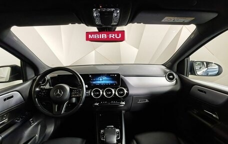 Mercedes-Benz B-Класс, 2019 год, 1 995 000 рублей, 14 фотография
