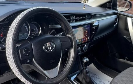 Toyota Corolla, 2013 год, 1 490 000 рублей, 5 фотография