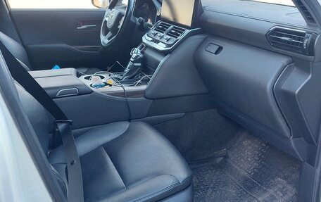 Toyota Land Cruiser, 2021 год, 7 300 000 рублей, 8 фотография