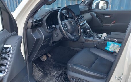 Toyota Land Cruiser, 2021 год, 7 300 000 рублей, 6 фотография