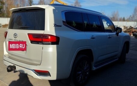 Toyota Land Cruiser, 2021 год, 7 300 000 рублей, 4 фотография