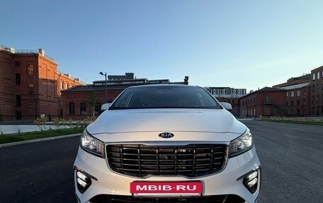 KIA Carnival III, 2020 год, 2 995 000 рублей, 3 фотография