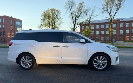 KIA Carnival III, 2020 год, 2 995 000 рублей, 12 фотография