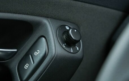 Volkswagen Polo VI (EU Market), 2011 год, 720 000 рублей, 17 фотография