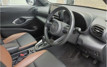 Toyota Yaris Cross, 2024 год, 1 800 014 рублей, 13 фотография
